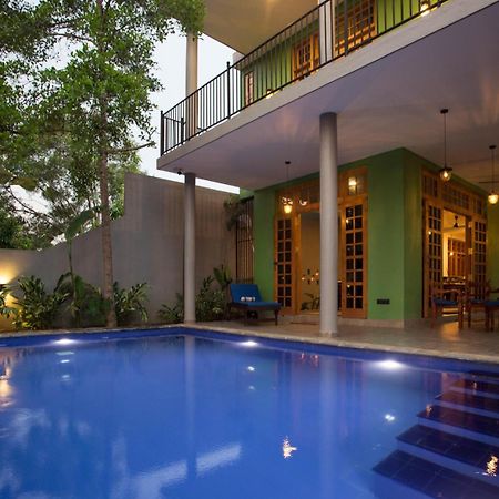 Barefoot Bungalow Hikka Hikkaduwa Bagian luar foto