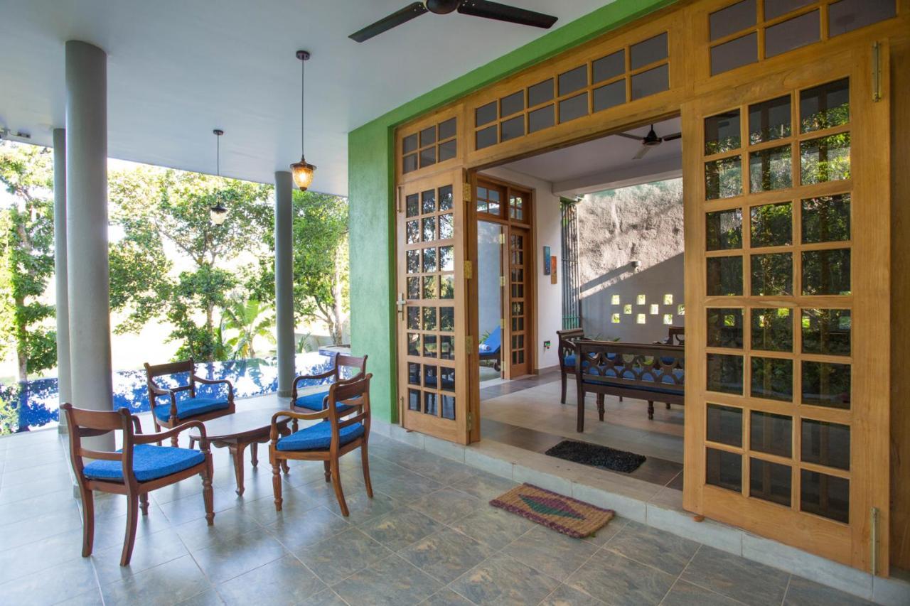 Barefoot Bungalow Hikka Hikkaduwa Bagian luar foto