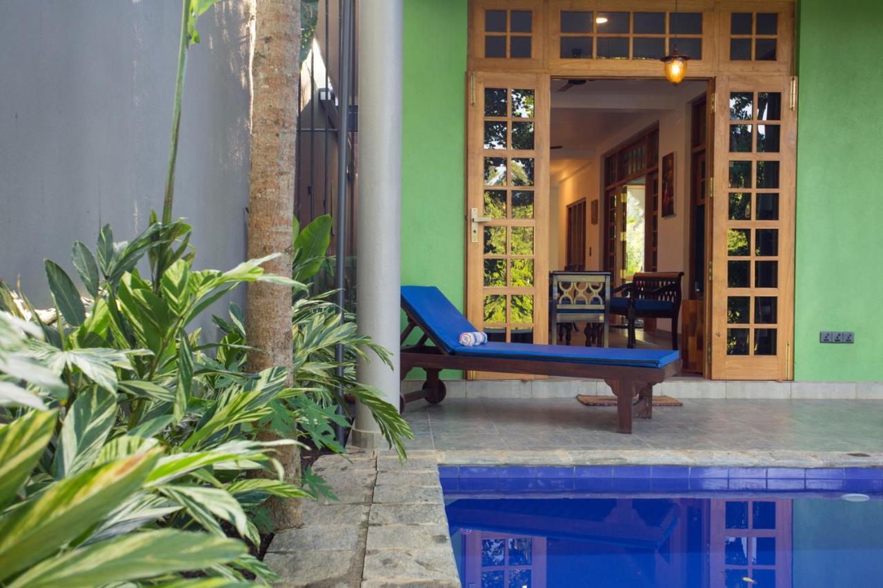 Barefoot Bungalow Hikka Hikkaduwa Bagian luar foto