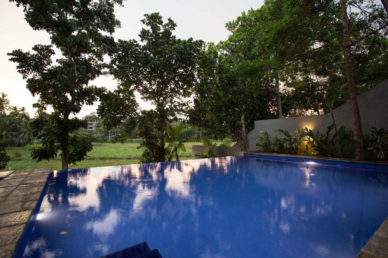 Barefoot Bungalow Hikka Hikkaduwa Bagian luar foto