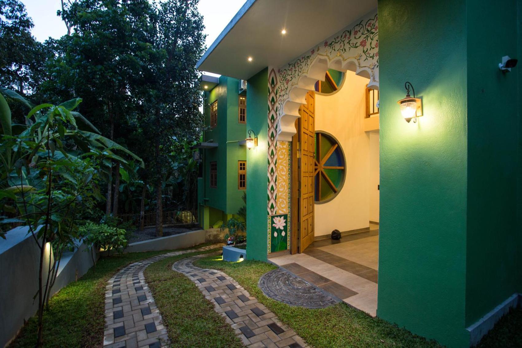 Barefoot Bungalow Hikka Hikkaduwa Bagian luar foto
