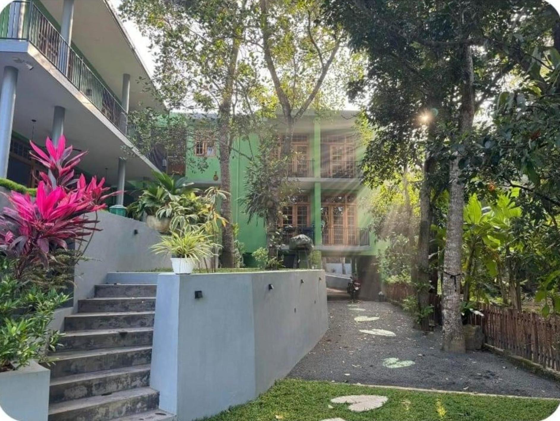 Barefoot Bungalow Hikka Hikkaduwa Bagian luar foto